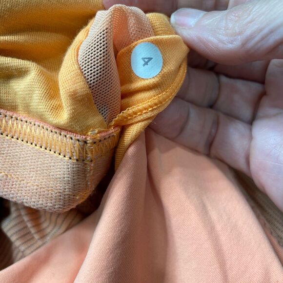 Lululemon Run back on track Orange tangerine tank top with built in bra size 4 - Picture 4 of 8